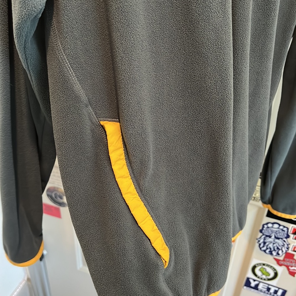 Eddie Bauer Pullover - image 2